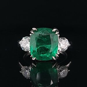 14K white Gold engagement Ring 5.13CT. Natural Green Emerald cushion cut GIA cert.