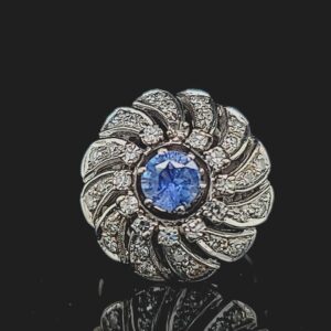 14k white gold Vintage ballerina  ring 0.65ct natural blue sapphire Circ 1950's