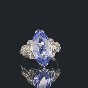 Vintage 14K White Gold engagement Ring 4.35CT. Natural  Gem  Tanzanite marquise shape circ 1950's